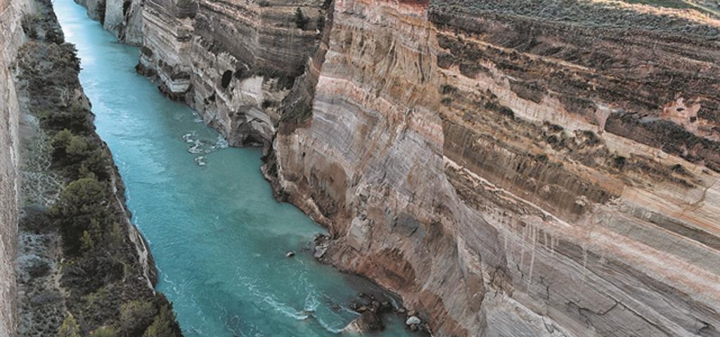 Με το... "καλή χρονιά" ξεκινούν οι εργασίες στη διώρυγα Κορίνθου Με το... "καλή χρονιά" ξεκινούν οι εργασίες στη διώρυγα Κορίνθου